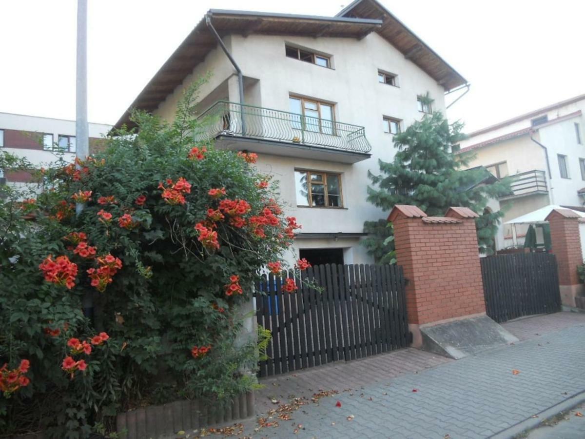 Apartament Na Fatimskiej Krakau Exterior foto