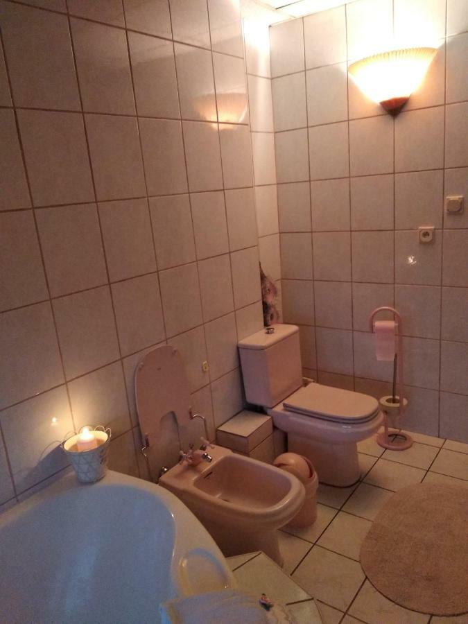Apartament Na Fatimskiej Krakau Exterior foto