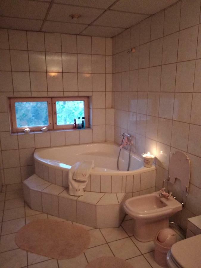 Apartament Na Fatimskiej Krakau Exterior foto
